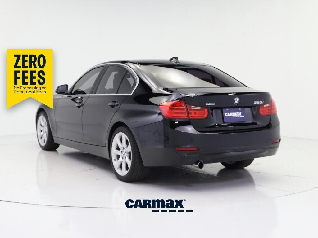 2015 BMW 320i