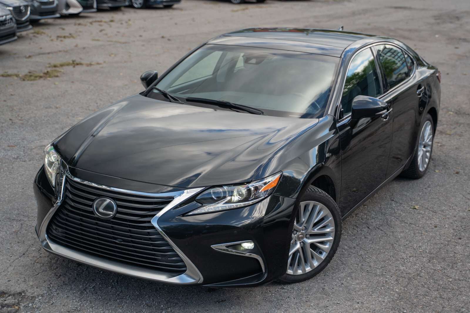2016 Lexus ES