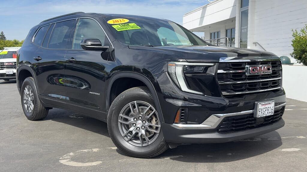 2025 GMC Acadia