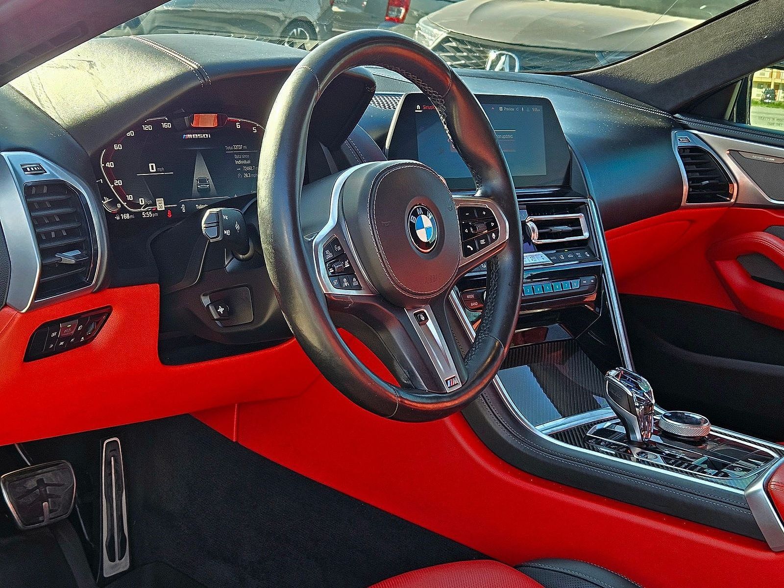 2020 BMW M850i