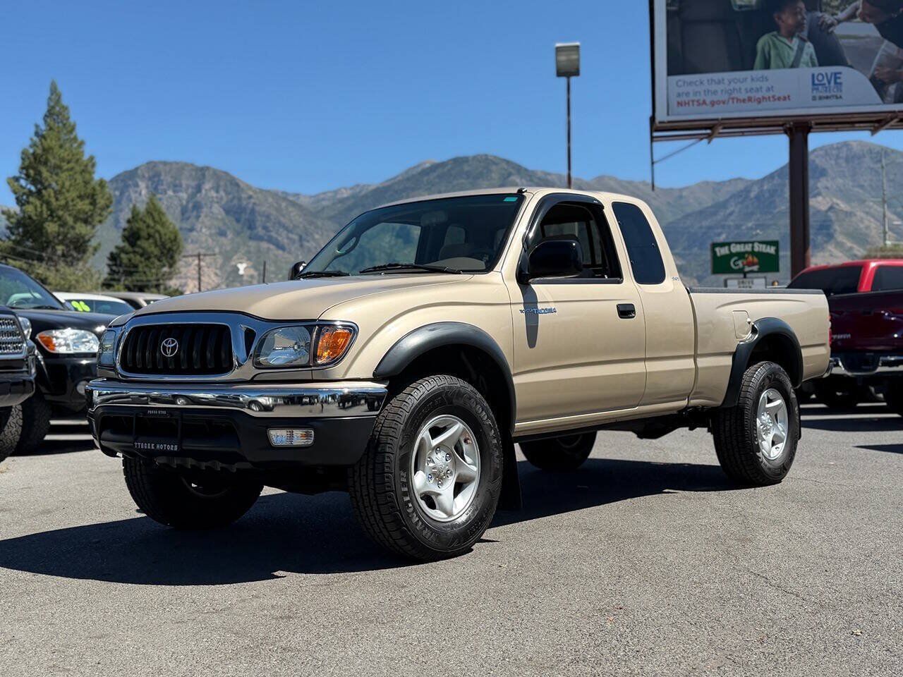 2003 TOYOTA Tacoma