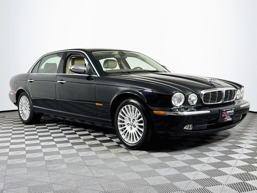2005 JAGUAR XJ