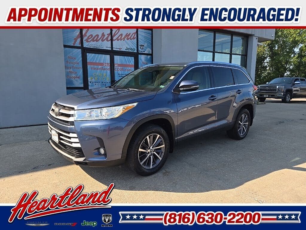 2019 TOYOTA Highlander