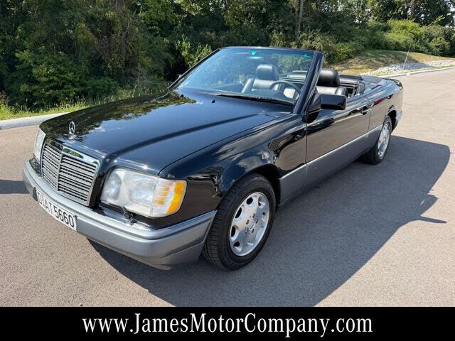 1995 MERCEDES-BENZ E-Class