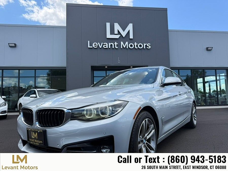2018 BMW 330i