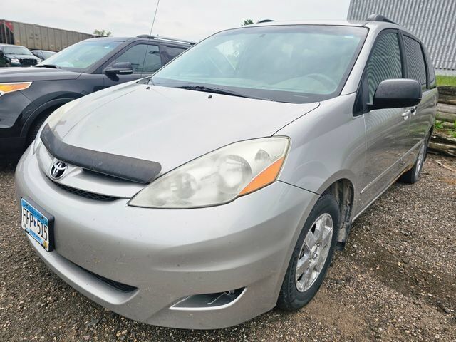 2008 TOYOTA Sienna