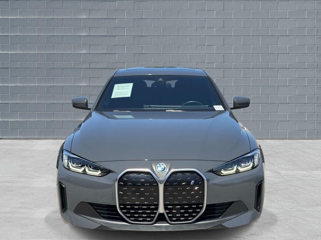 2024 BMW i4