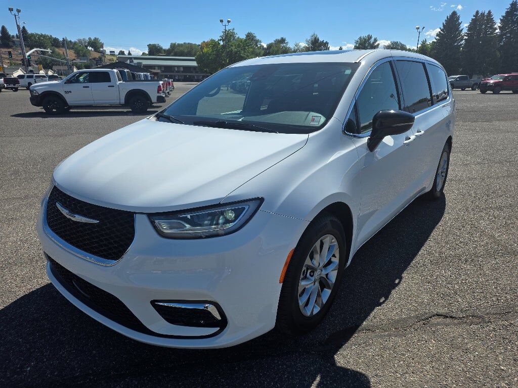 2026 CHRYSLER Pacifica