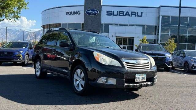 2012 SUBARU Outback