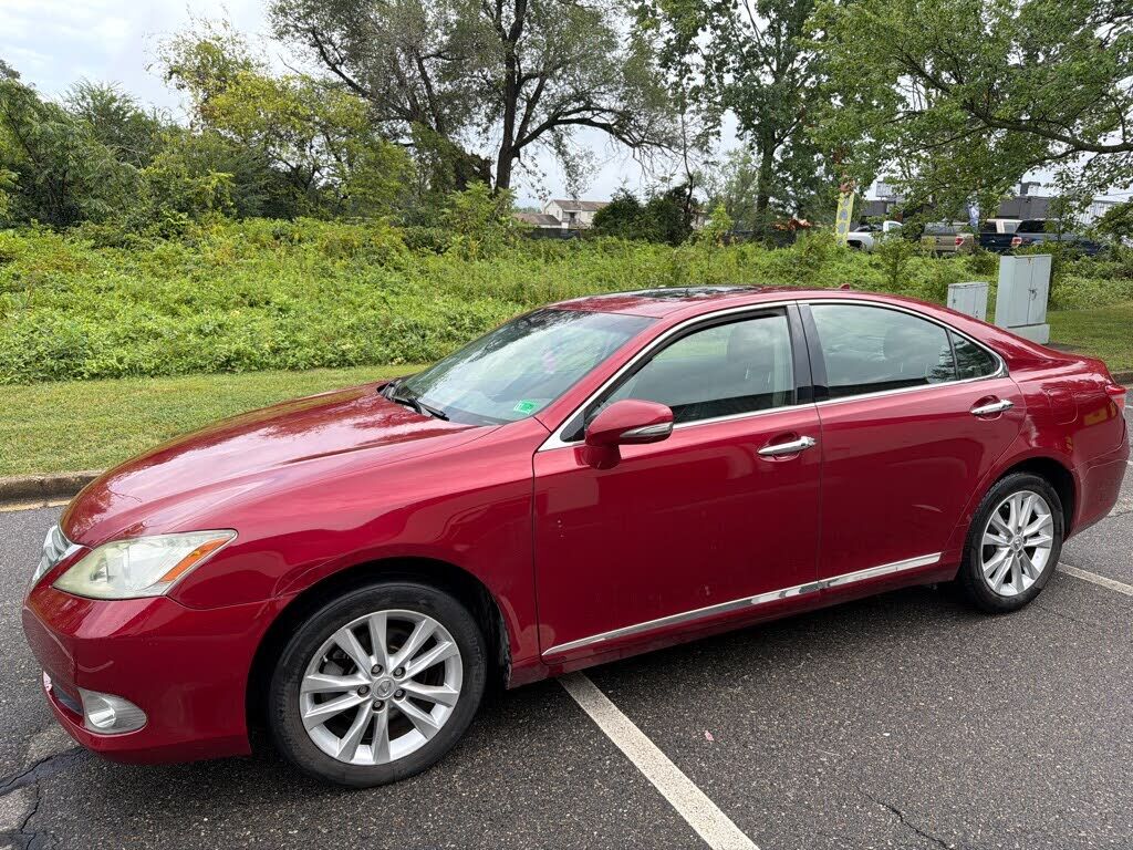 2011 Lexus ES