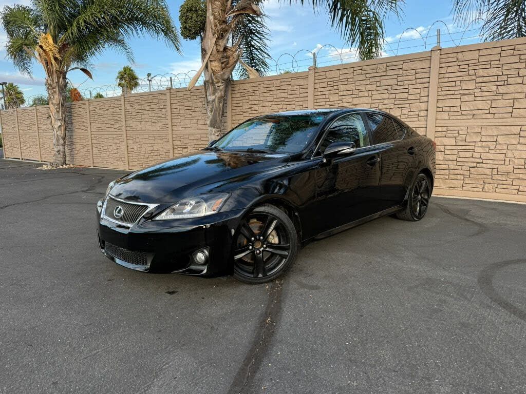2013 LEXUS IS