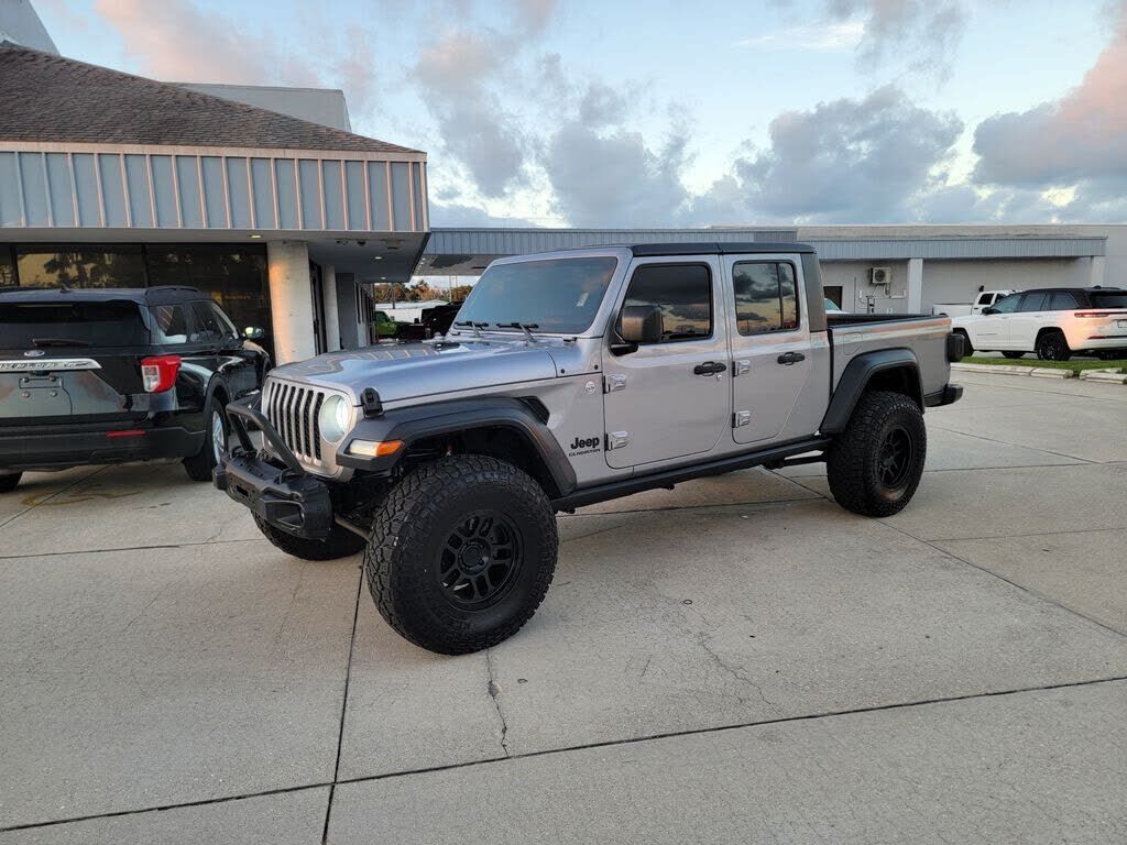 2020 JEEP Gladiator