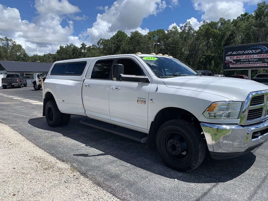 2012 DODGE Ram