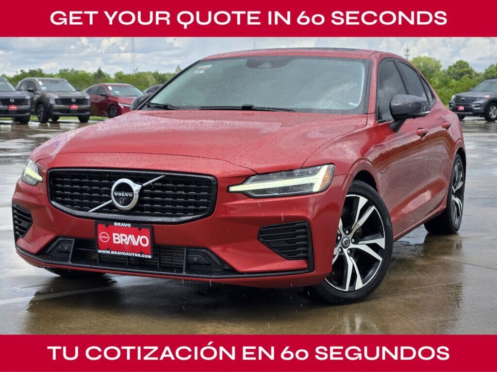 2022 VOLVO S60