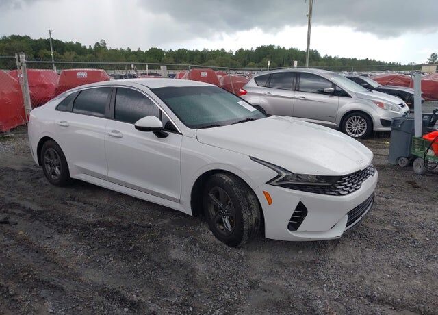 2022 KIA K5