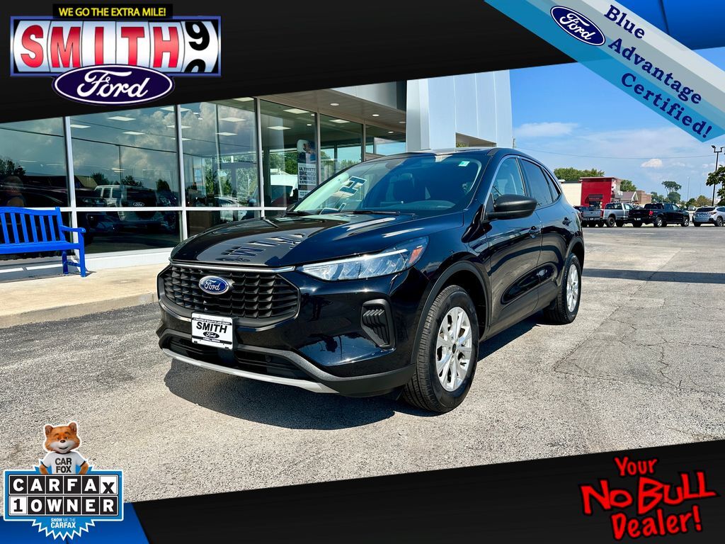 2024 FORD Escape