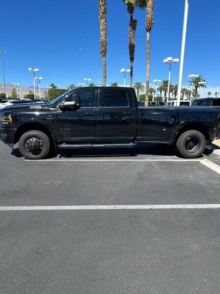 2022 RAM 3500