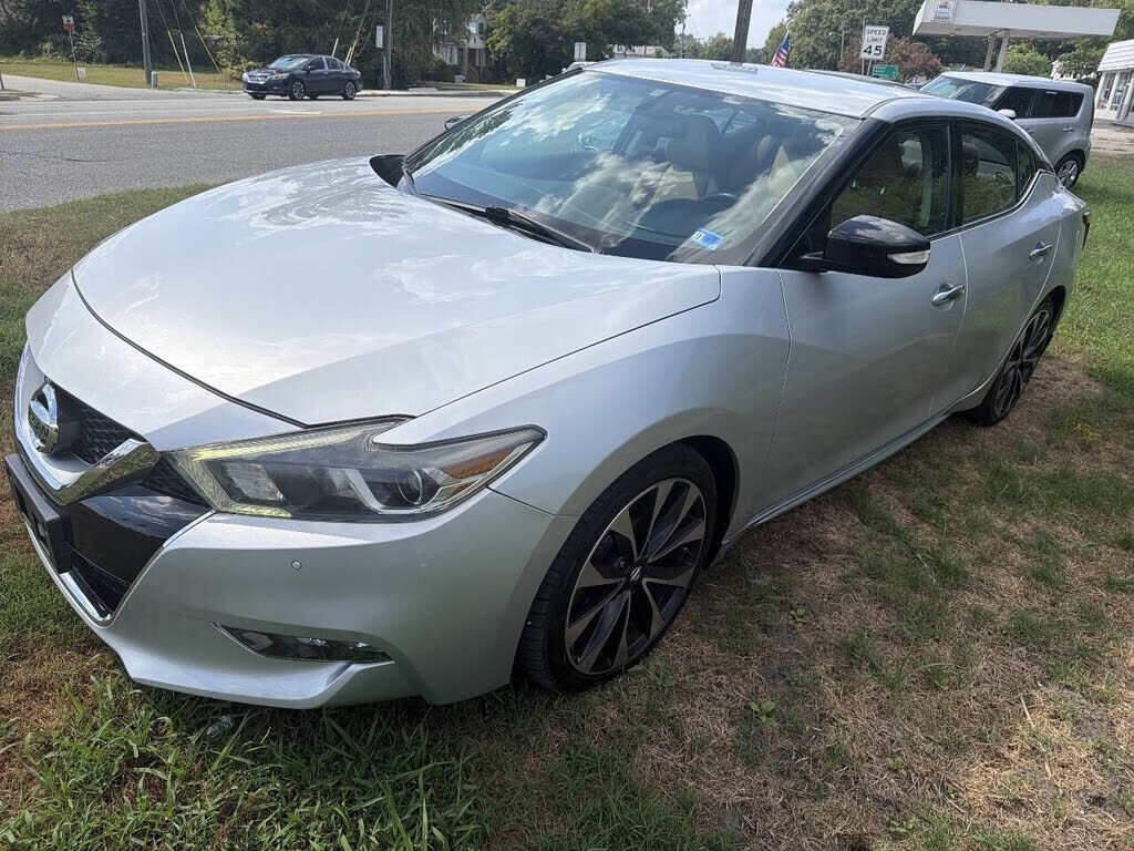2016 NISSAN Maxima