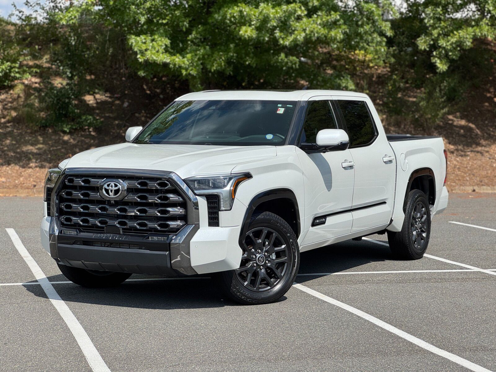 2022 TOYOTA Tundra