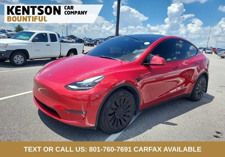 2023 TESLA Model Y