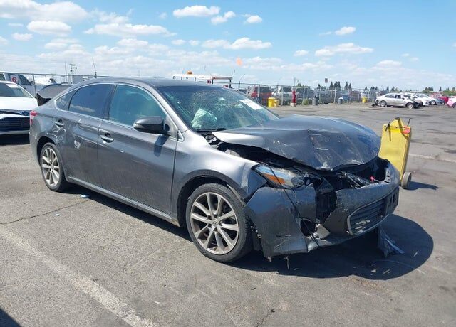 2015 TOYOTA Avalon