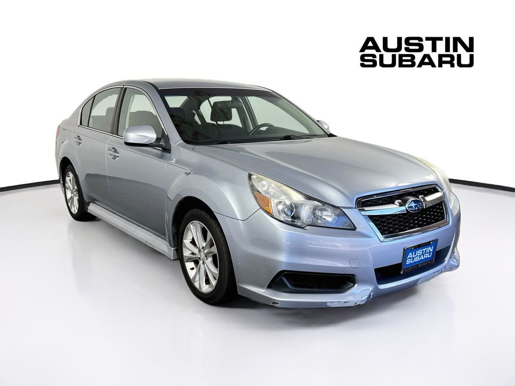 2013 SUBARU Legacy
