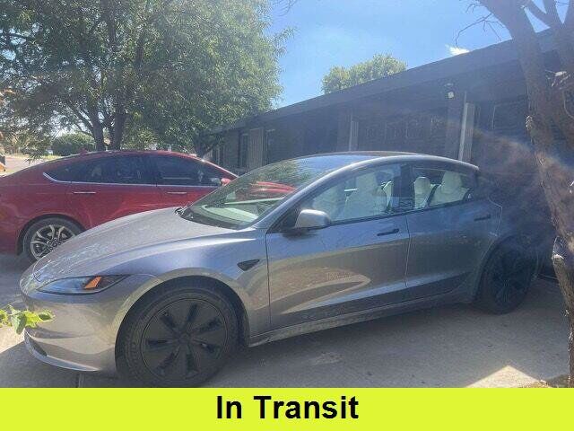 2024 TESLA Model 3