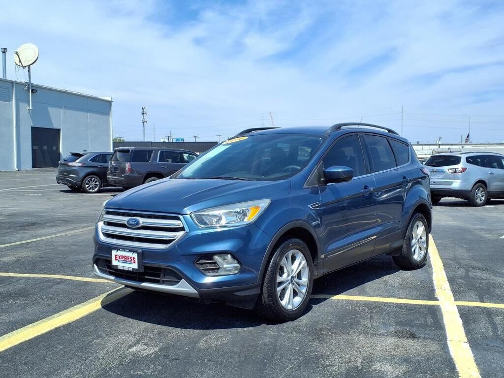 2018 FORD Escape