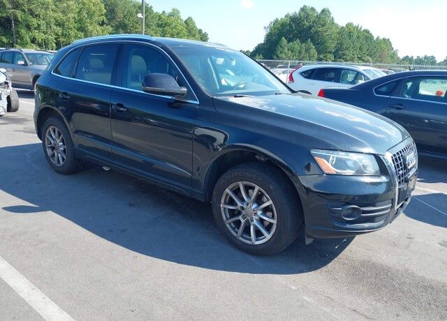 2011 AUDI Q5