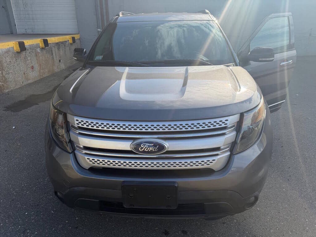 2014 FORD Explorer