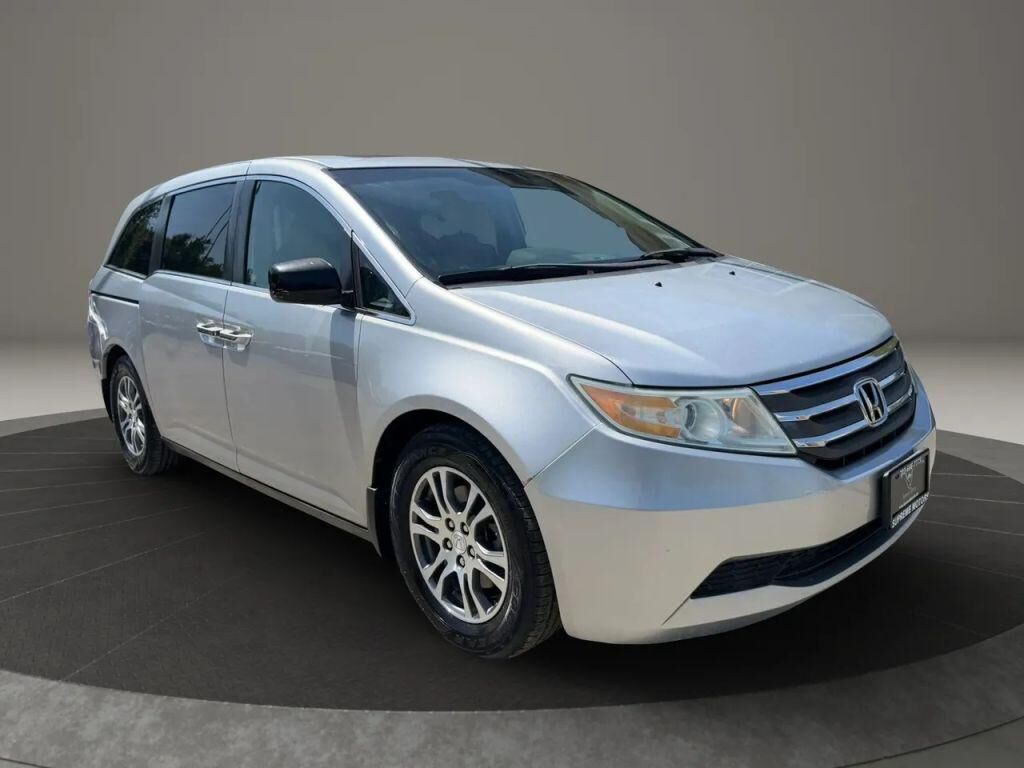 2011 HONDA Odyssey