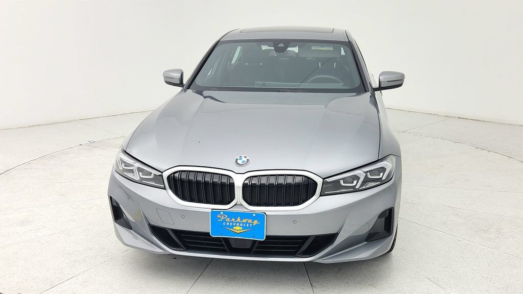2026 BMW 330i
