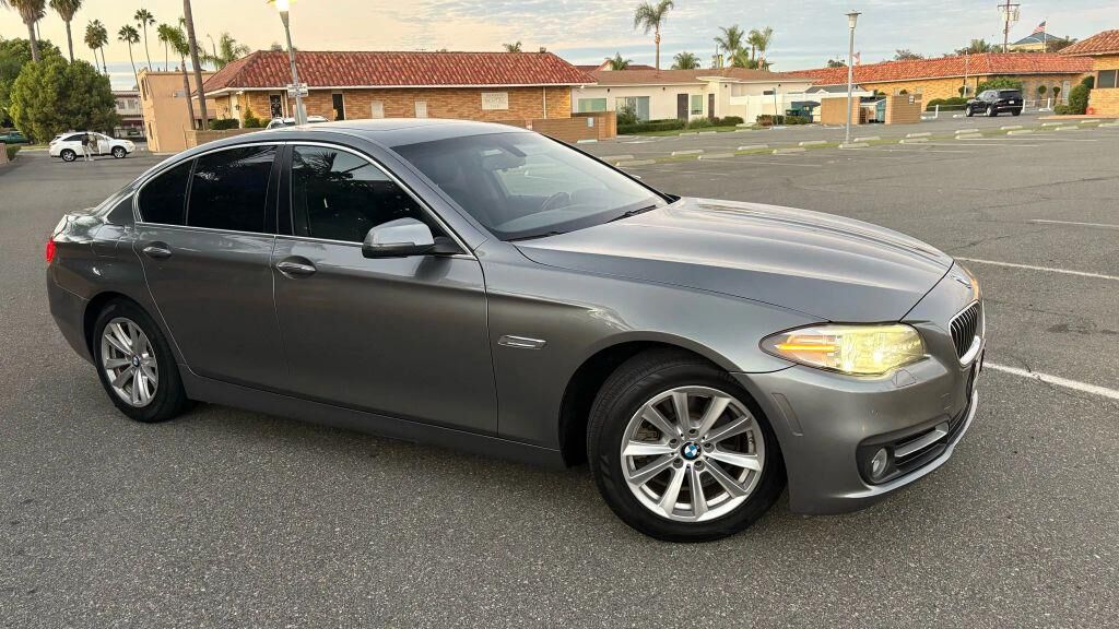 2015 BMW 528i