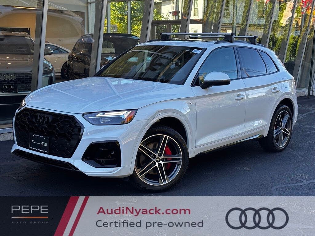 2024 AUDI Q5 e