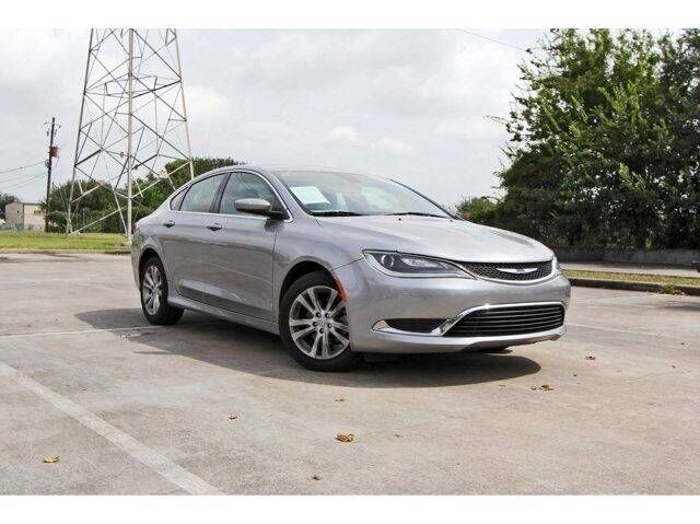 2015 CHRYSLER 200