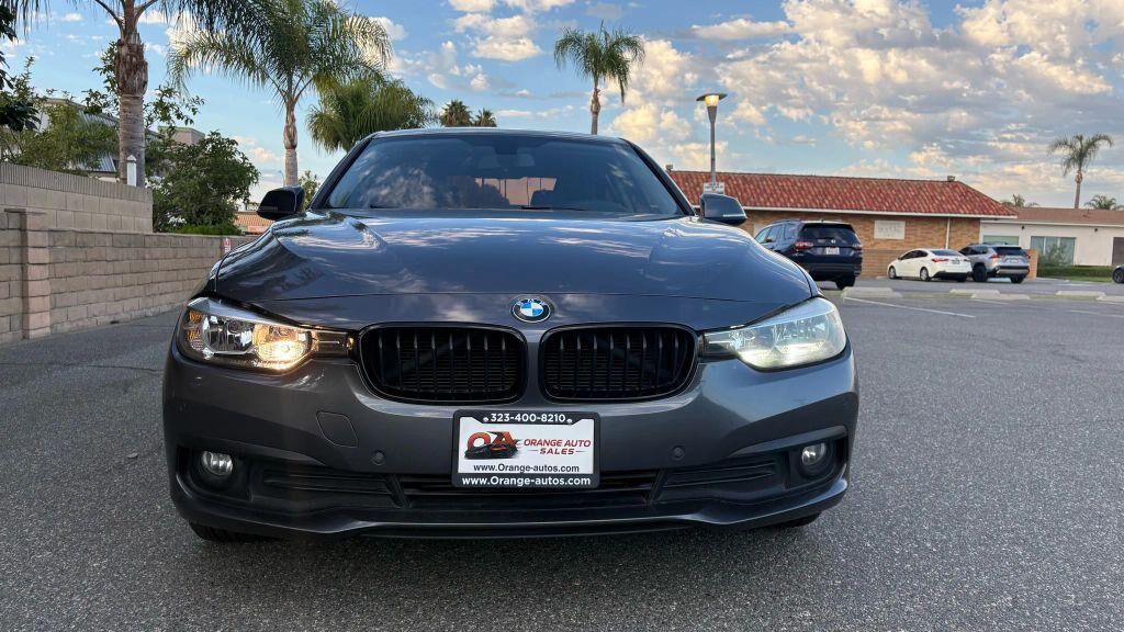 2016 BMW 320i