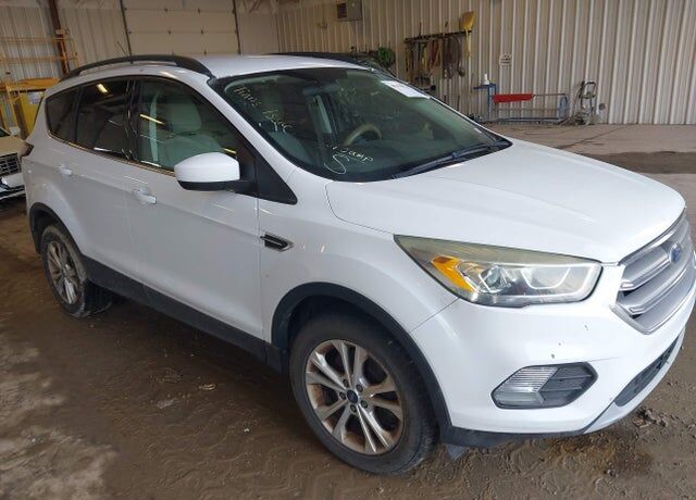 2017 FORD Escape