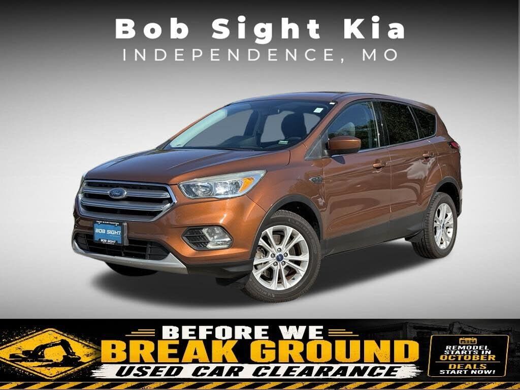 2017 FORD Escape