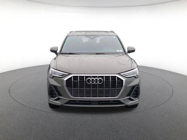 2022 Audi Q3