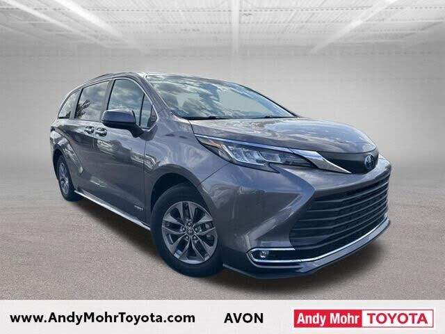 2021 TOYOTA Sienna