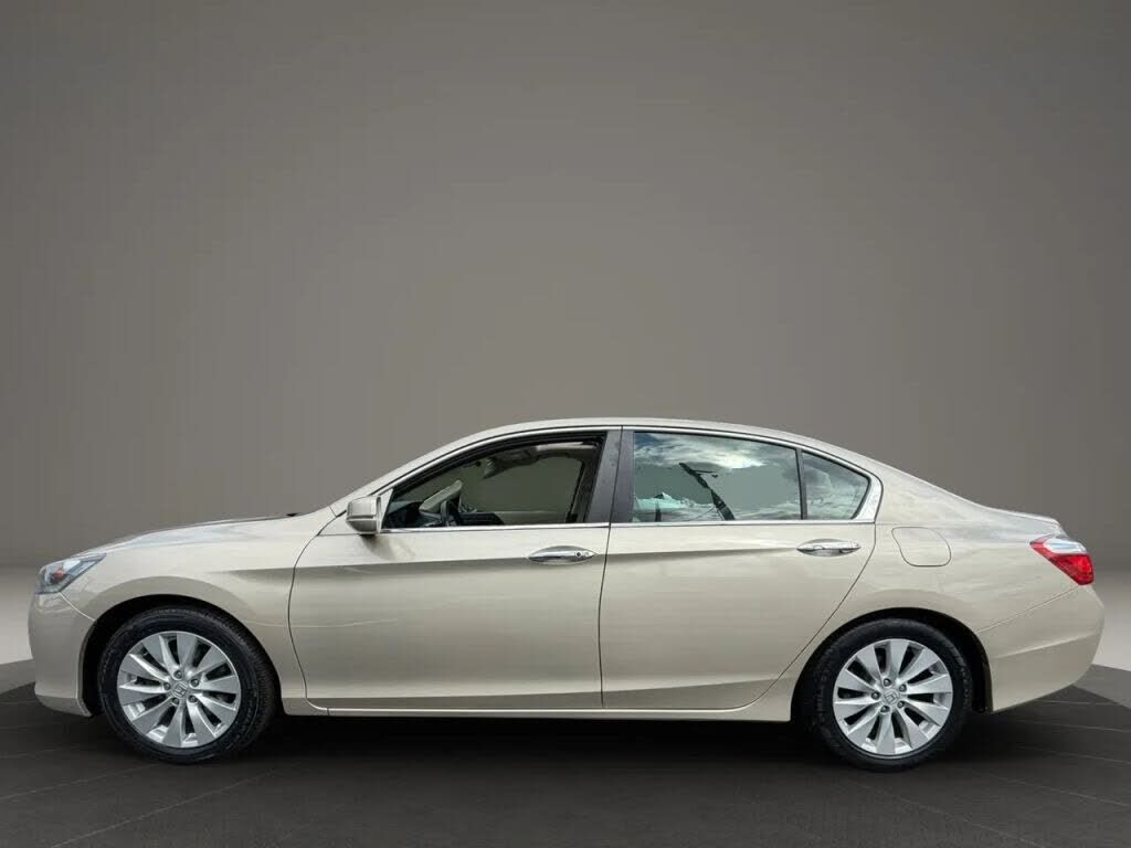 2013 HONDA Accord