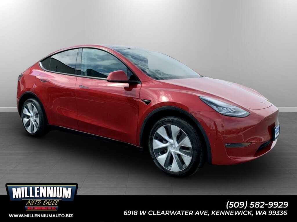 2021 TESLA Model Y