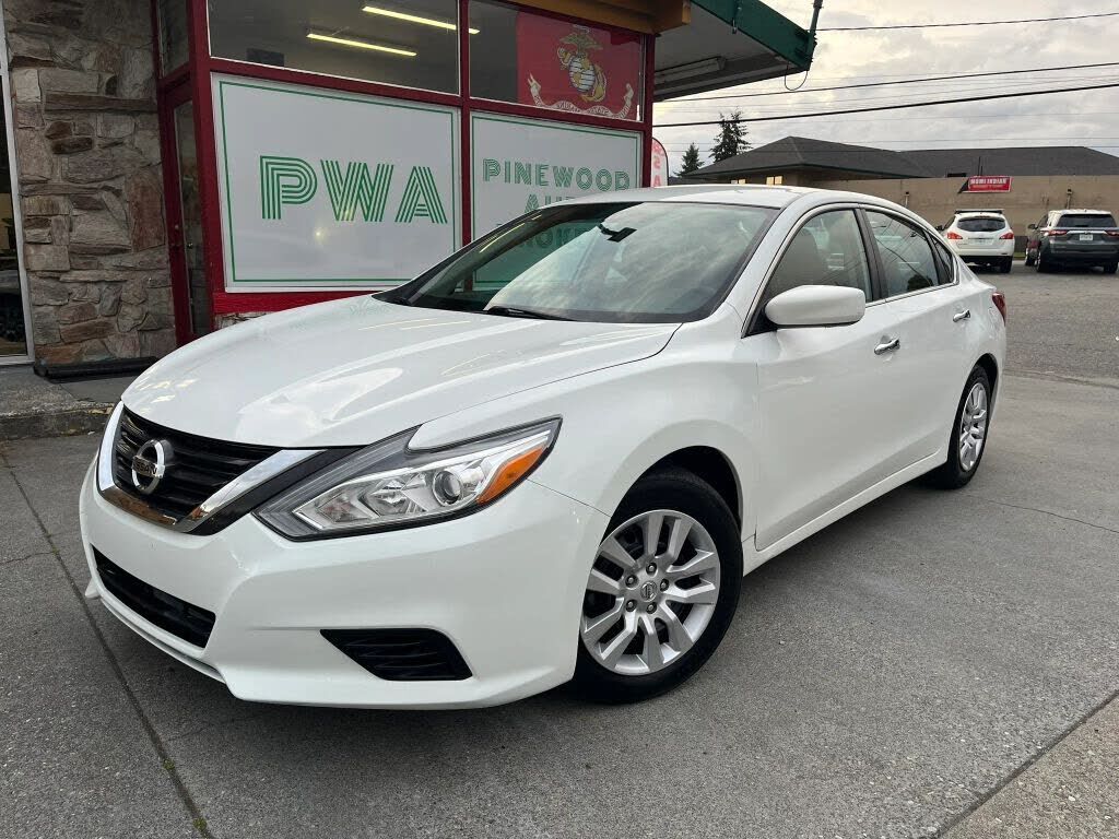 2016 NISSAN Altima