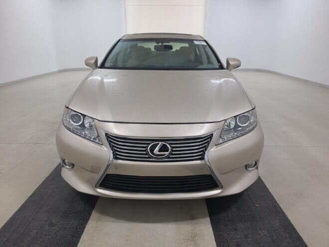 2014 Lexus ES