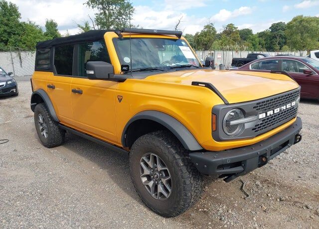2021 FORD Bronco