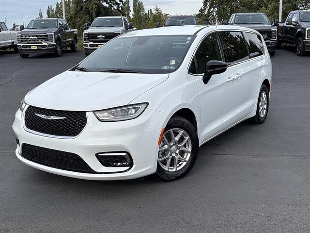 2025 CHRYSLER Pacifica