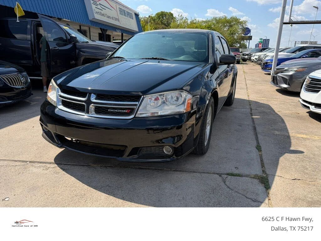 2013 DODGE Avenger