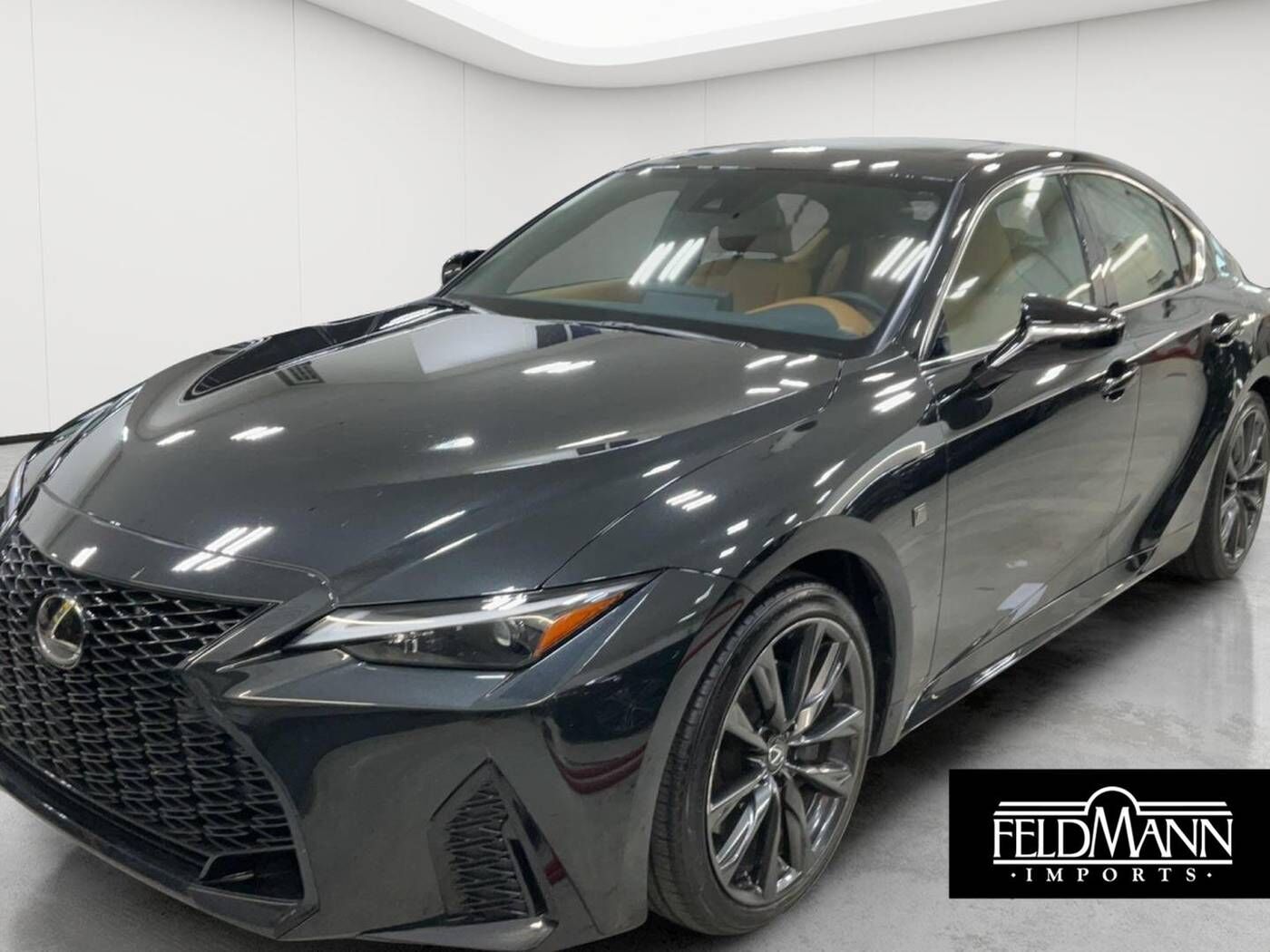2025 LEXUS IS