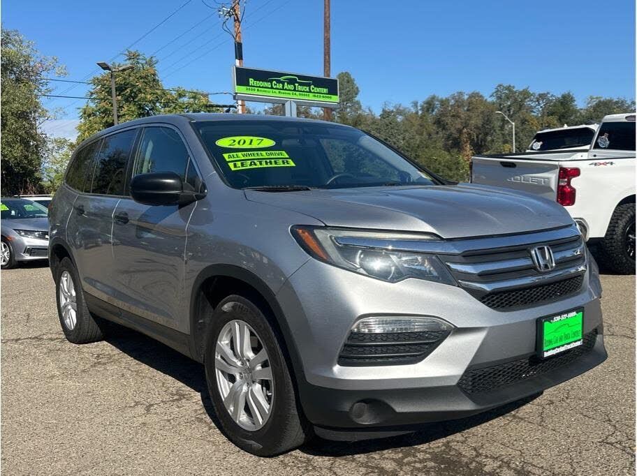 2017 HONDA Pilot