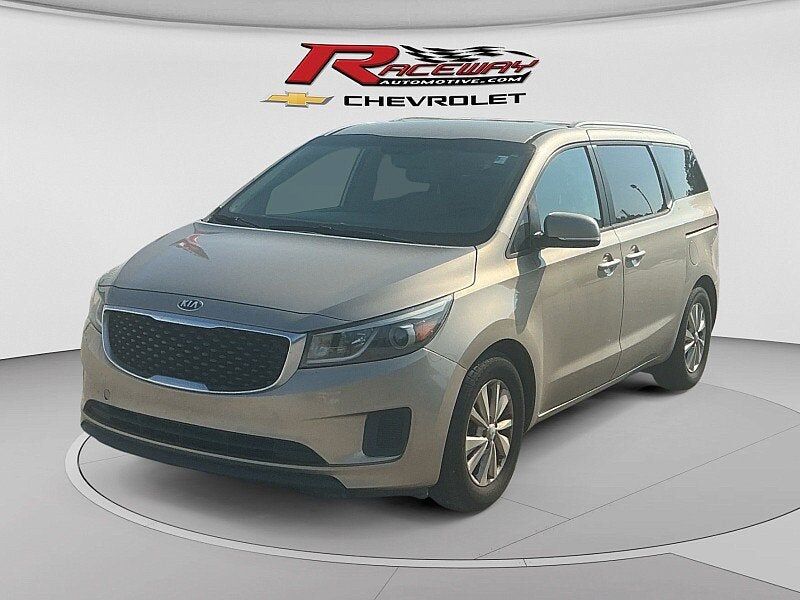 2016 KIA Sedona